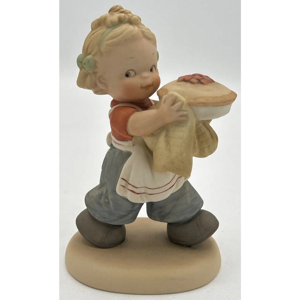 Enesco Memories of Yesterday As Good As His Mother Ever Made No Box U228‎